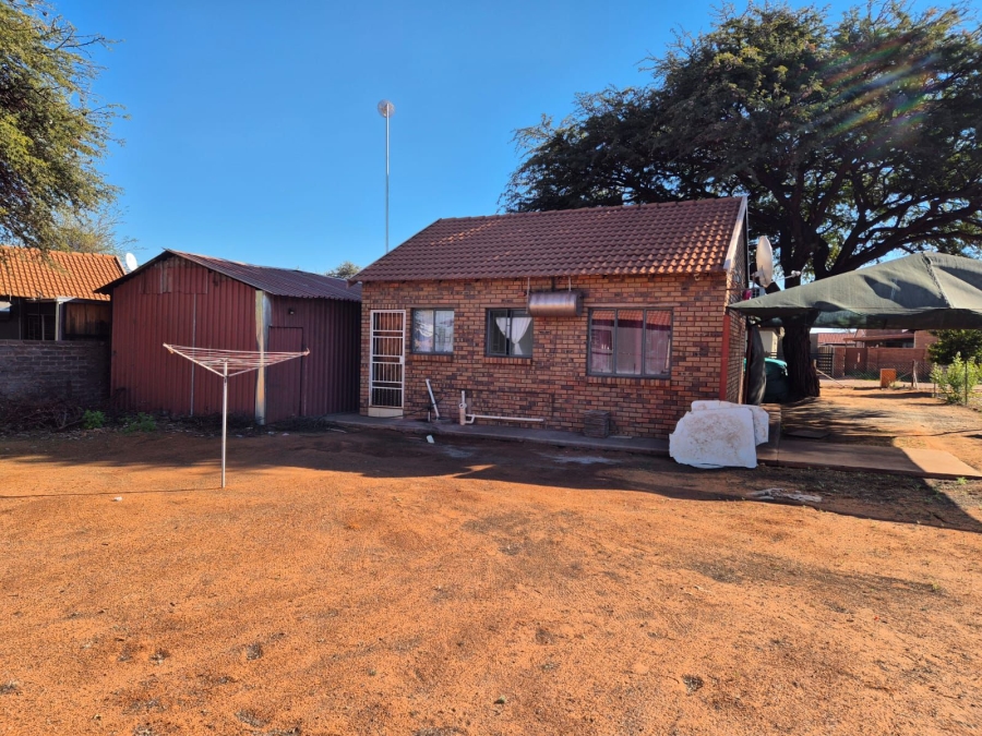 To Let 2 Bedroom Property for Rent in Kathu Northern Cape